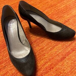 Donald J Pliner Heels